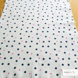 Cotton printed fabric in polka dots print