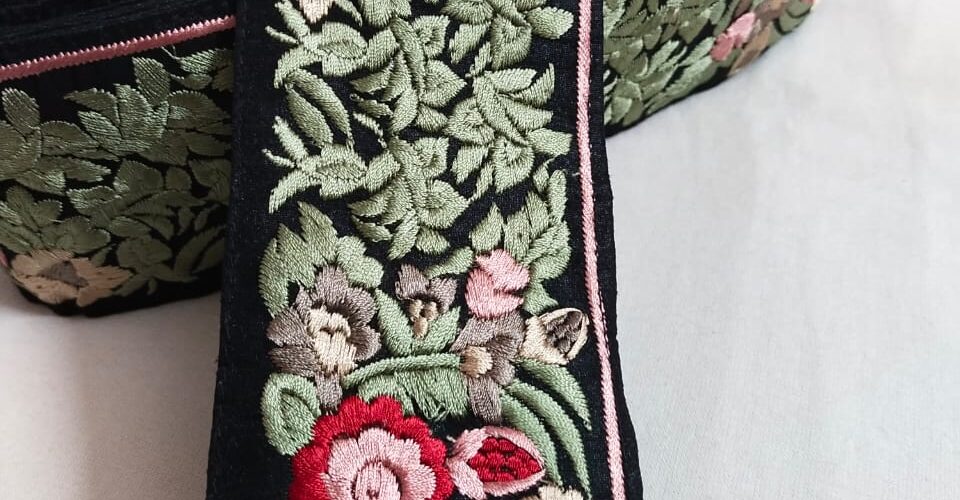Embroidered Trim for dresses skirts and clothing 2021-08-13 at 13.41.01 (1)