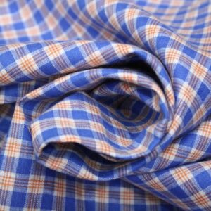 Linen fabric for shirts and dresses, made of 100% flax fibers, perfect for summer clothing, and classic children's clothing.