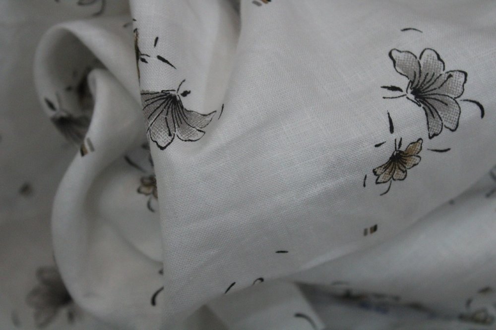 Floral print linen fabric, for summer sewing like linen shirts, linen skirts, linen ties and bowties, & linen dog bandanas.