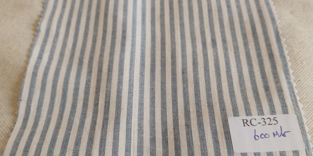 Striped Fabric made of cotton, for striped dresses & skirts, vintage clothing, men's shirts, ties and bowties & classic clothing.
