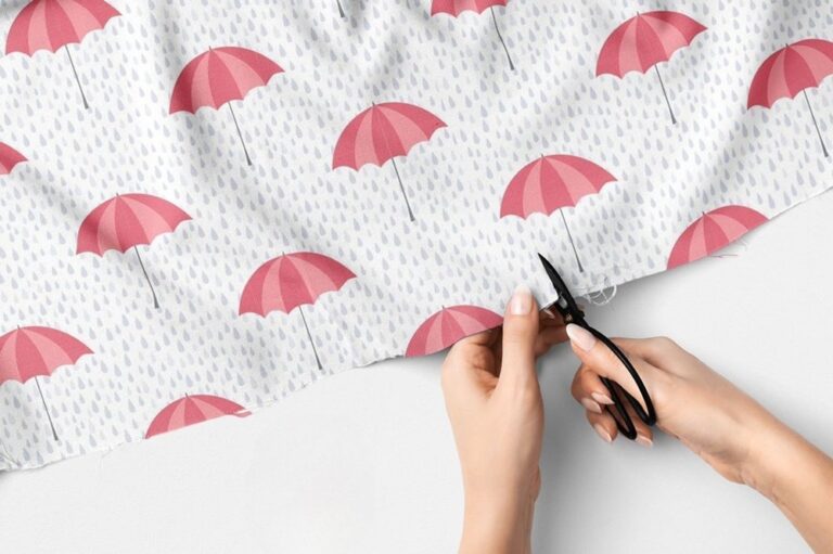 Umbrella Print fabric, with raindrops and umbrellas, for children's